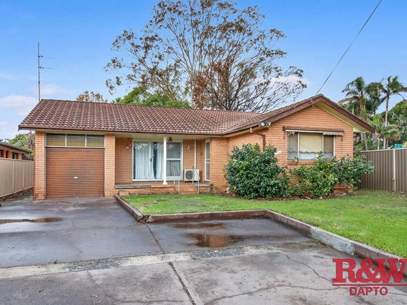 4 Taylor Road, Albion Park, NSW 2527 4 Taylor Road, Albion Park, NSW 2527