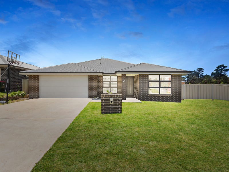 15 Agate Street, Orange, NSW 2800 Property Details