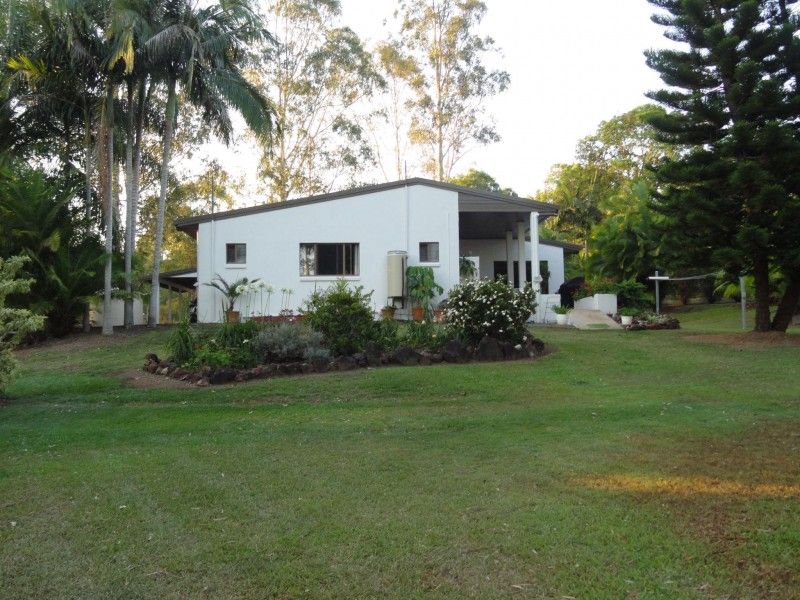 89 Green Trees Road, Pie Creek, QLD 4570