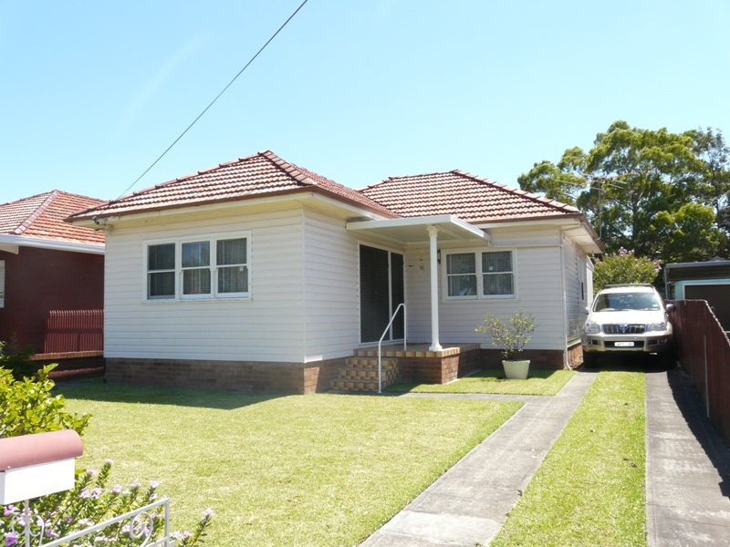 32 Rose St, Sefton, NSW 2162 Property Details