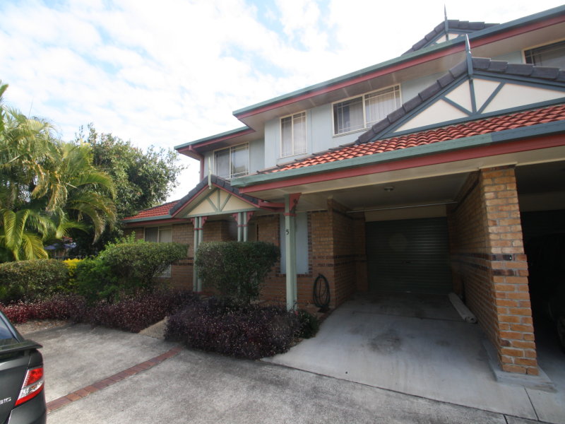 Property 120151729, Labrador, Qld 4215 Property Details