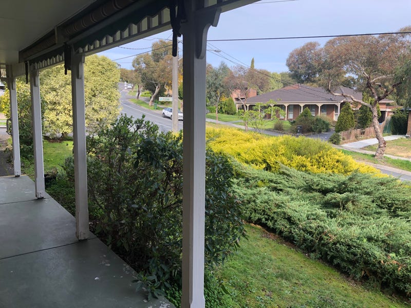 1 Tugan Place, Ringwood North, VIC 3134