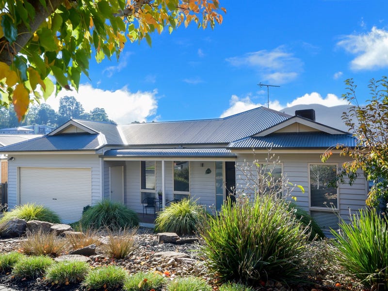 8 Valley Grove Place, Yarra Junction, VIC 3797