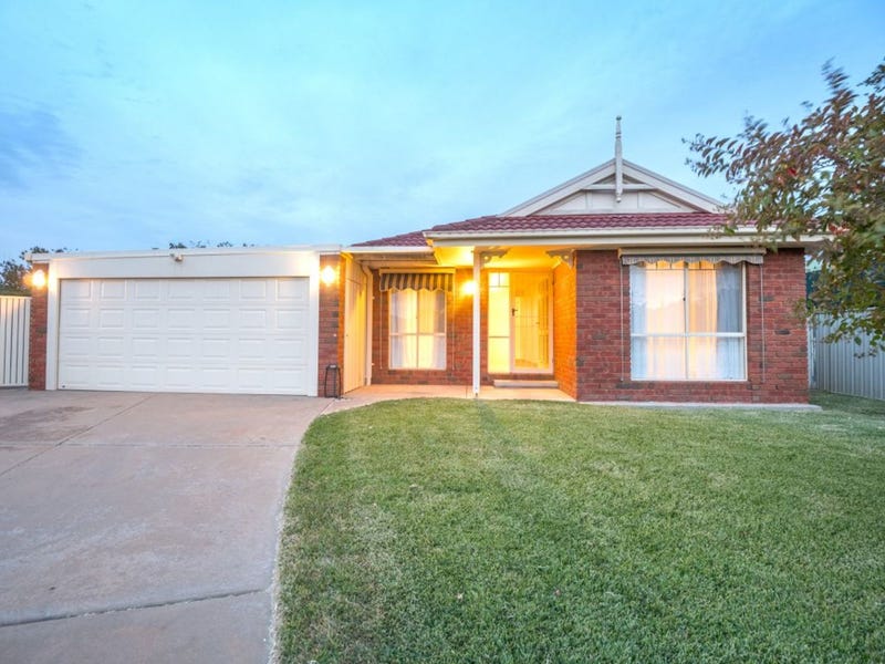 8 Warren Court, Shepparton, Vic 3630 House for Sale