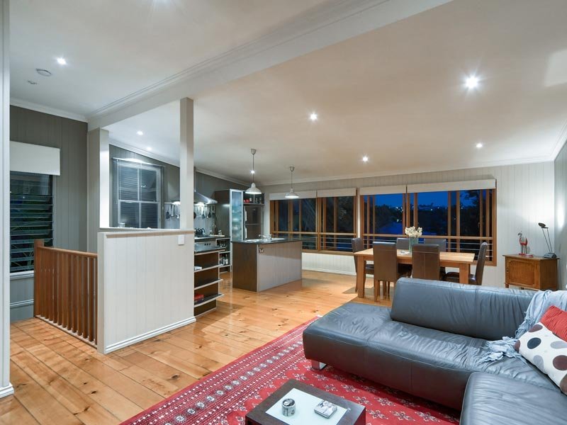 7 Sackville Street, Milton, Qld 4064 Property Details