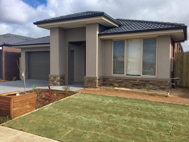 20 Burgess Avenue, Armstrong Creek, Vic 3217