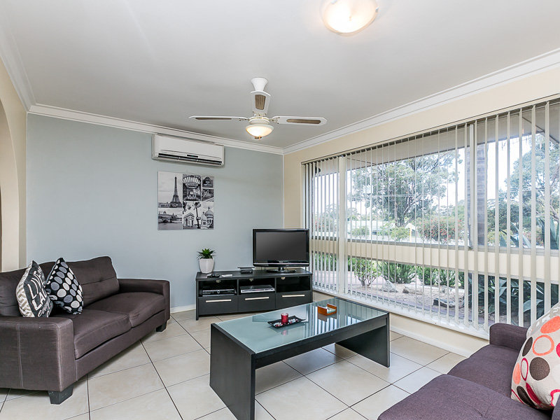 55 Warburton Avenue, Padbury, WA 6025 Property Details