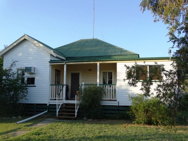 5 Wilson Street, Condamine, QLD 4416