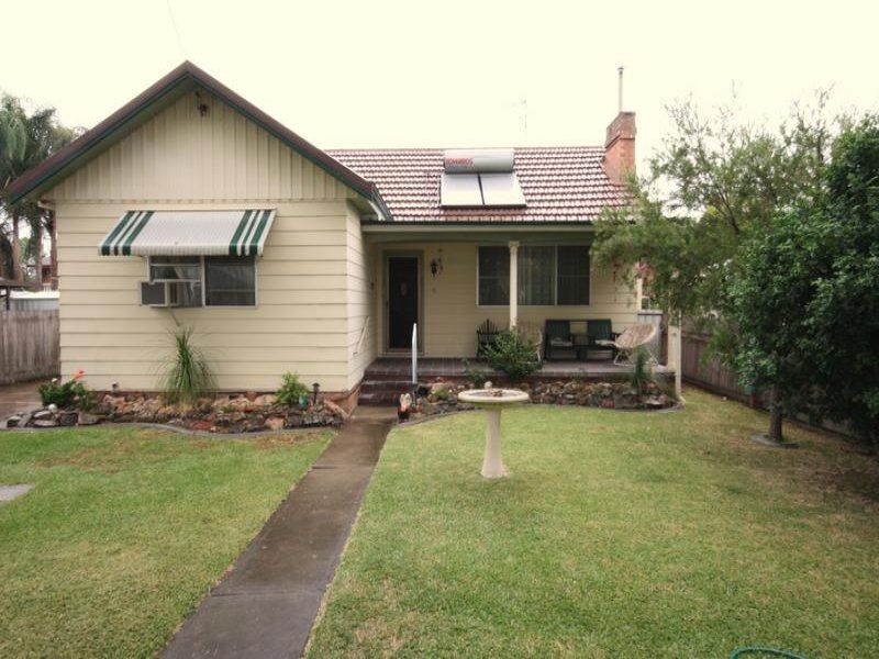 4 Shaw Street, Singleton, NSW 2330 Property Details