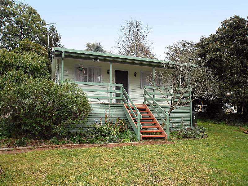 22 Spring Street, Cockatoo, Vic 3781 - Property Details