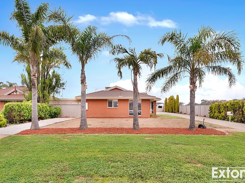126A WOODS ROAD, Yarrawonga, Vic 3730 Property Details