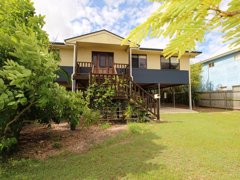 15 Bass Street, Tin Can Bay, QLD 4580 15 Bass Street, Tin Can Bay, QLD 4580
