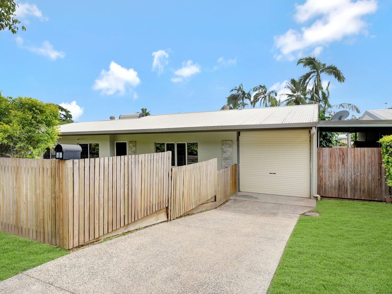 40 Mcfarlane Drive, Kanimbla, QLD 4870