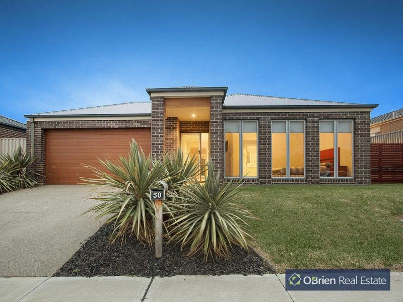 50 Harrison Way, Pakenham, Vic 3810 Property Details