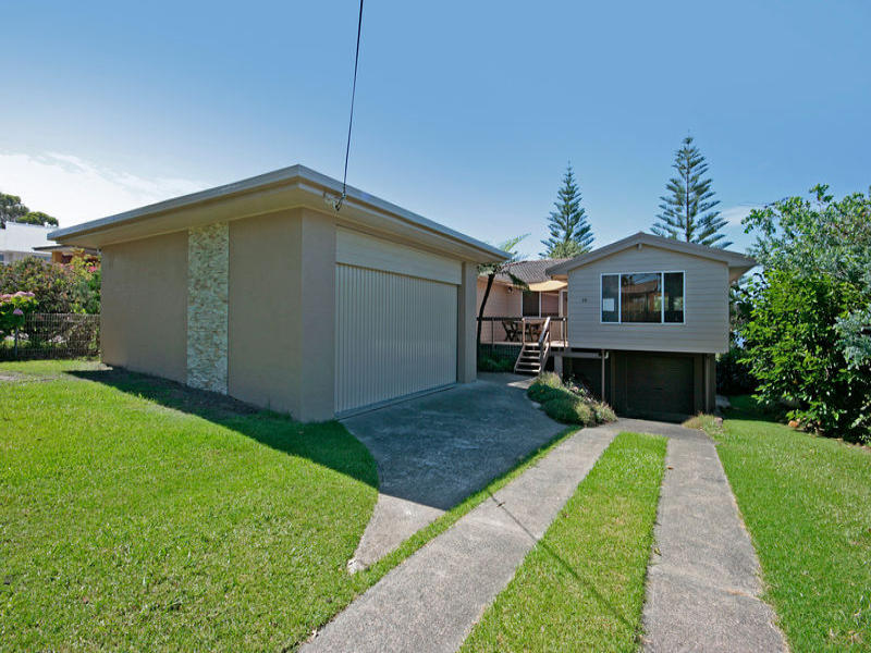 10 Jones Avenue, Mollymook, NSW 2539 Property Details