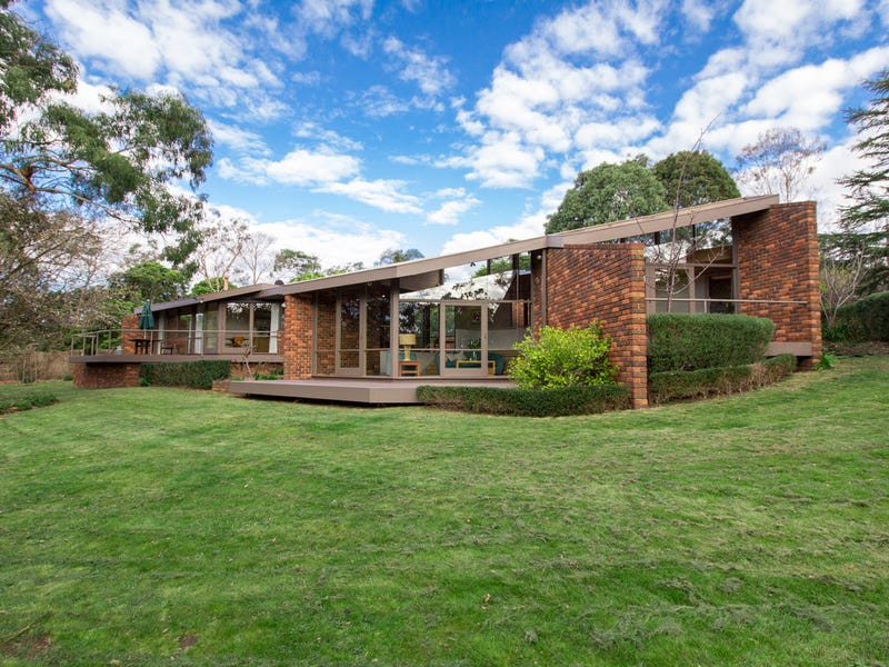 42 Millbank Drive, Mount Eliza, VIC 3930