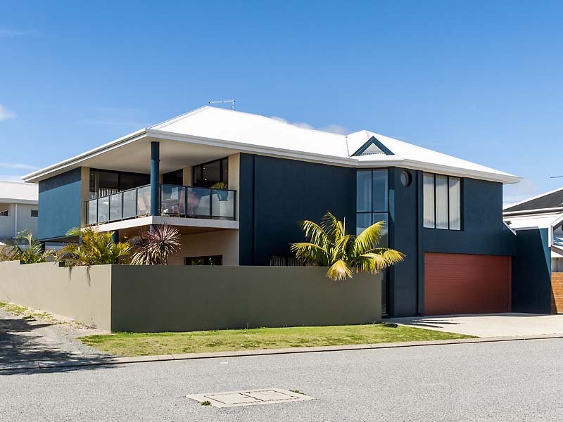 14 Fisher Street, Rockingham, WA 6168