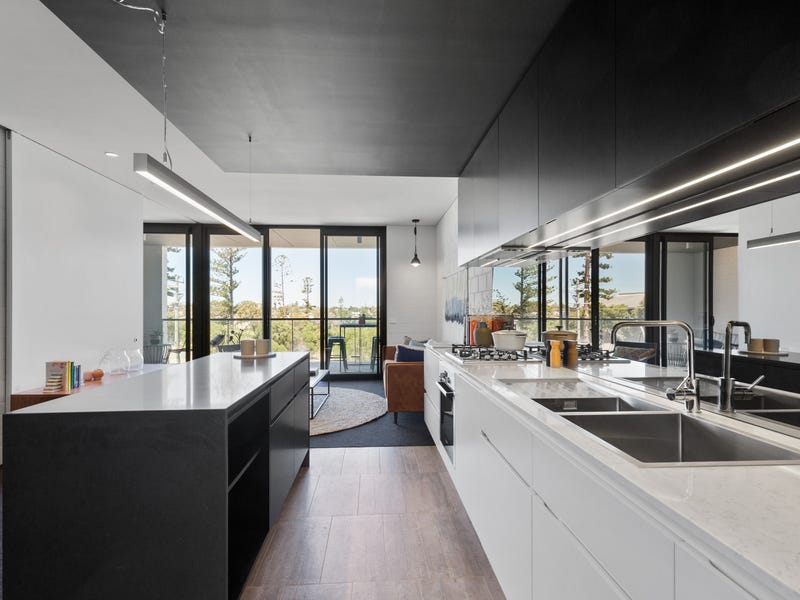 1946 Knutsford Street, Fremantle, WA 6160 Property Details