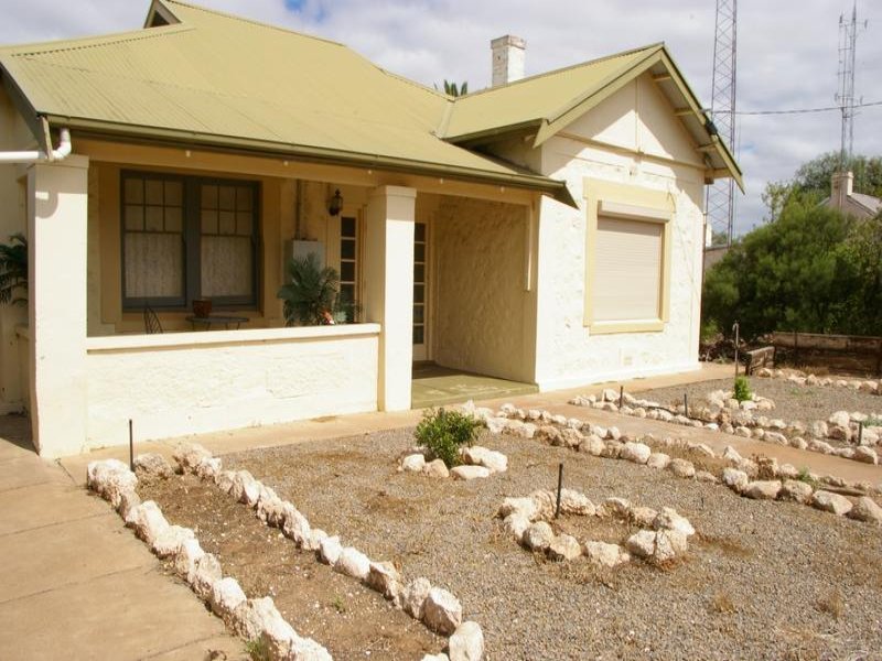 86 Kadina Road, Moonta, SA 5558 Property Details