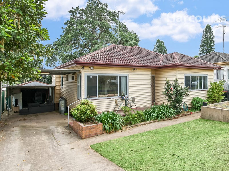 Real Estate & Property for Sale in St Helens Park, NSW 2560 (+3