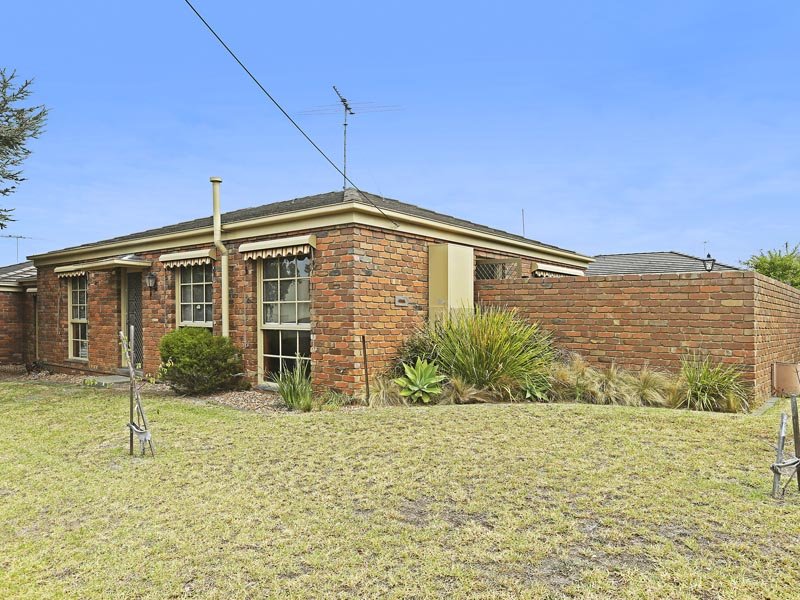 2/209 Mt Pleasant Road, Highton, Vic 3216 Property Details