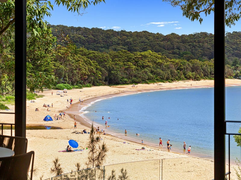 8 Green Point Road, Pearl Beach, NSW 2256