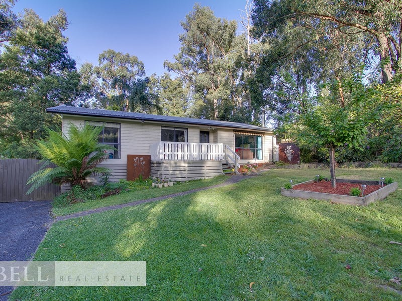 15 Hazel Street, Cockatoo, VIC 3781 - realestate.com.au