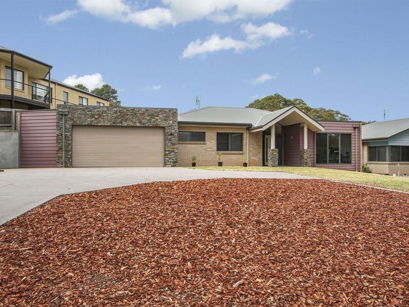 72 Stirling Road, Metung, Vic 3904 Property Details