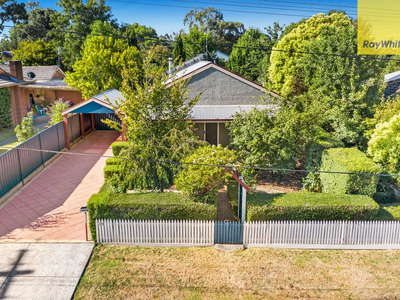 19 Rodney Drive, Woodend, Vic 3442 Property Details