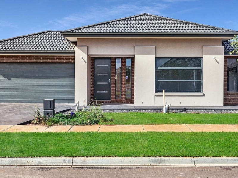 7 Beaumont Street Aintree VIC 3336 realestate .au