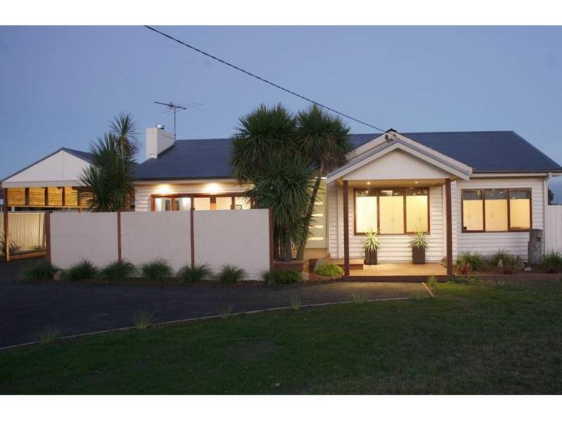 48 Pakenham Road, Pakenham, Vic 3810 Property Details