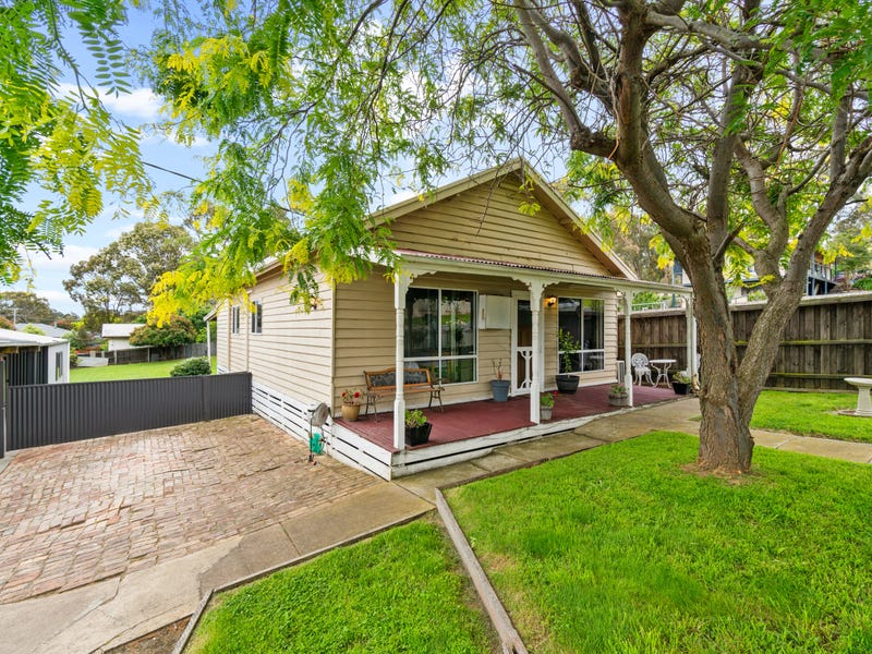 5 Stagg Street, Heyfield, Vic 3858 Property Details