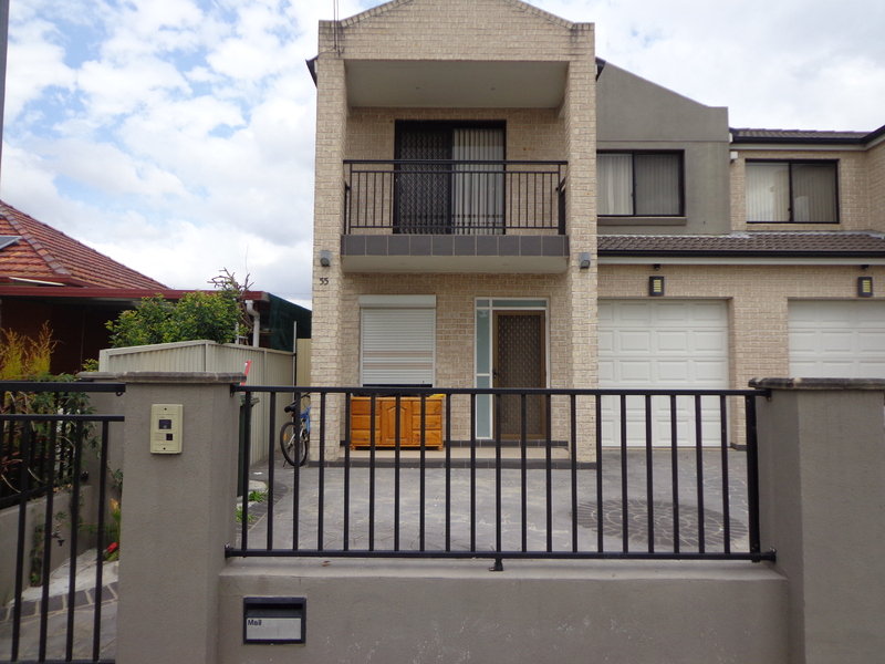 55 The Avenue Canley Vale Nsw 2166 Realestate Com Au