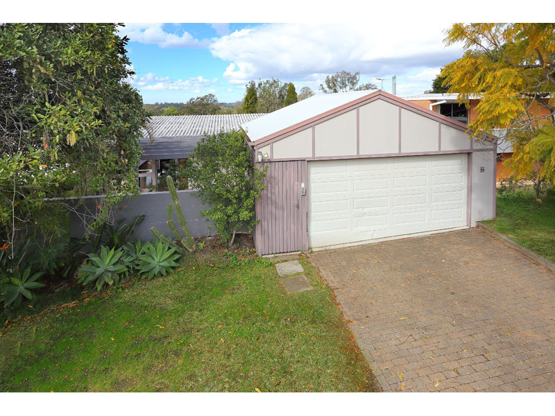 86 Marshall Lane, Kenmore, Qld 4069 Property Details