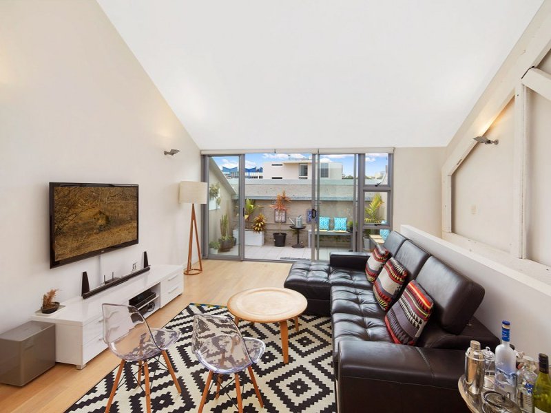 14/1 Barr Street, Camperdown, NSW 2050 Property Details