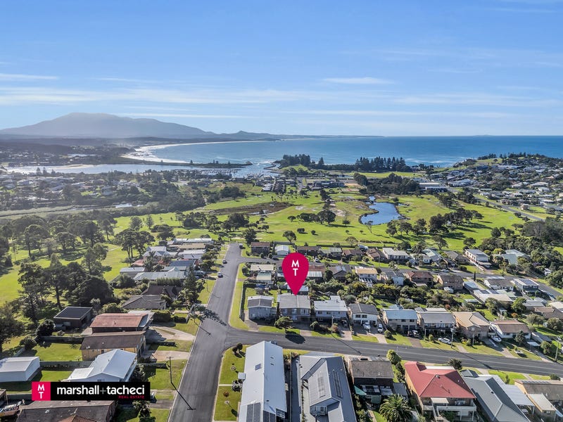 15 Welsh Street, Bermagui, NSW 2546 House for Sale