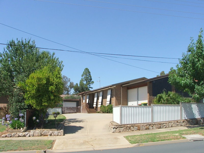 228 Main Street, Rutherglen, Vic 3685 Property Details