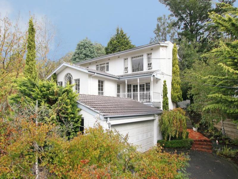 27 Stirling Road, Croydon, Vic 3136 Property Details