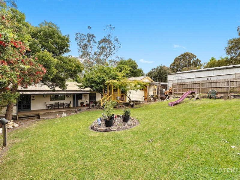 6 Merton Grove, Healesville, VIC 3777