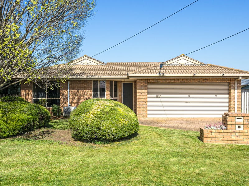 54 Cameron Crescent, Lara, Vic 3212 Property Details