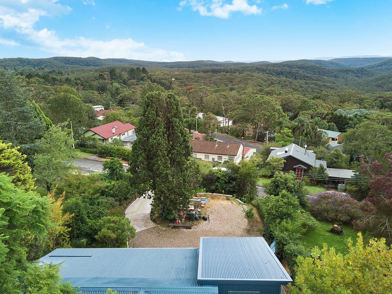 6 Kingsway, Hazelbrook, NSW 2779 House for Sale