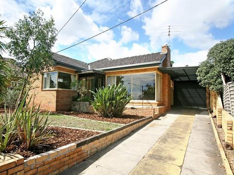 11 Crosbie Road, Murrumbeena, Vic 3163 Property Details