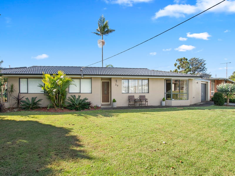 39 Watkin Avenue, Woy Woy, NSW 2256