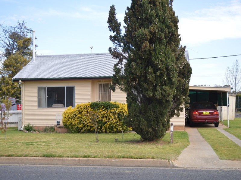 10 Mulyan Street, Cowra, NSW 2794 Property Details