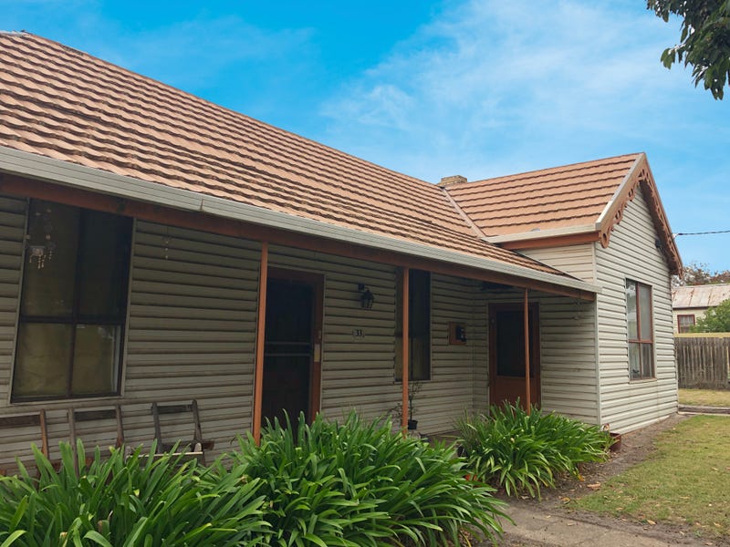 33 Jackson Street, Casterton, VIC 3311