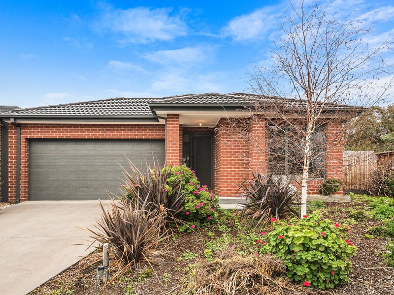 15 Killarney Street, Doreen, Vic 3754 Property Details