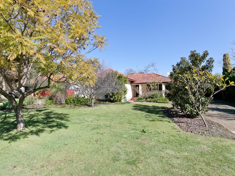 25A Clydesdale Street, Como, WA 6152