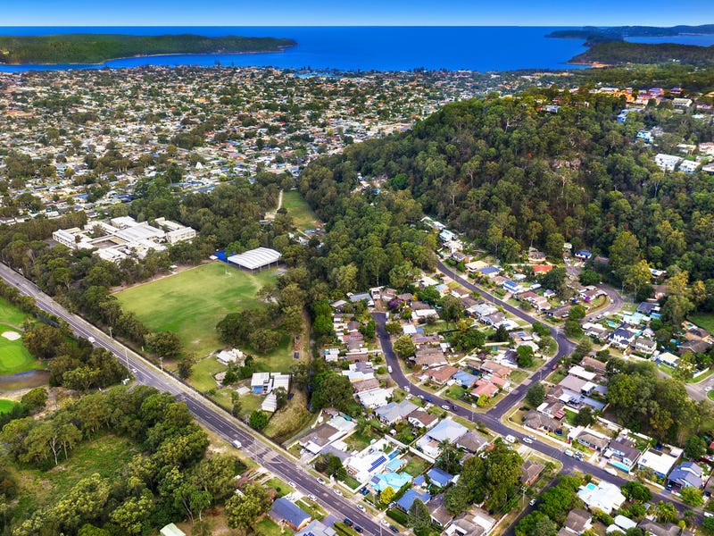10 Crown Road Umina Beach Nsw 2257 Realestate Com Au