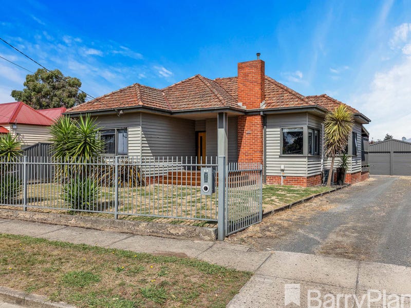 105 Stawell Street N, Ballarat East, VIC 3350