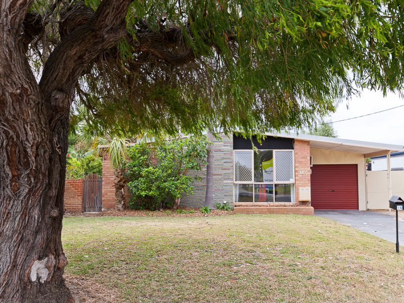 16 Cassidy Road, Thornlie, WA 6108